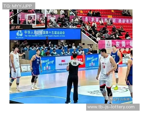 体坛+CBA常规赛颁奖:小丁获MVP广东成最大赢家 体坛+CBA常规赛颁奖:小丁获MVP广东成最大赢家